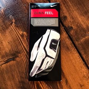 Nike Dura Feel Golf Glove